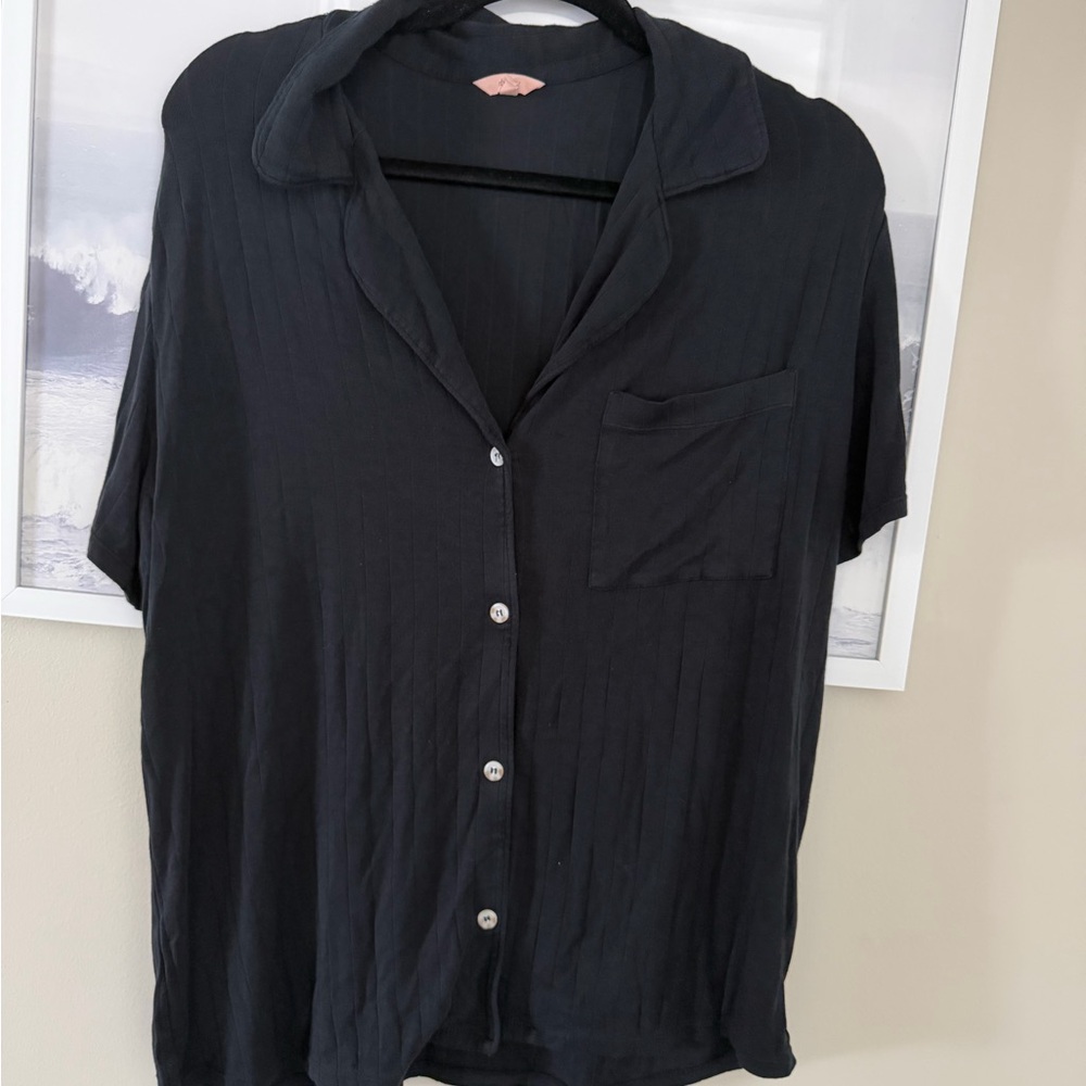 Eberjey Relaxed Rib Black pajama top - size M
